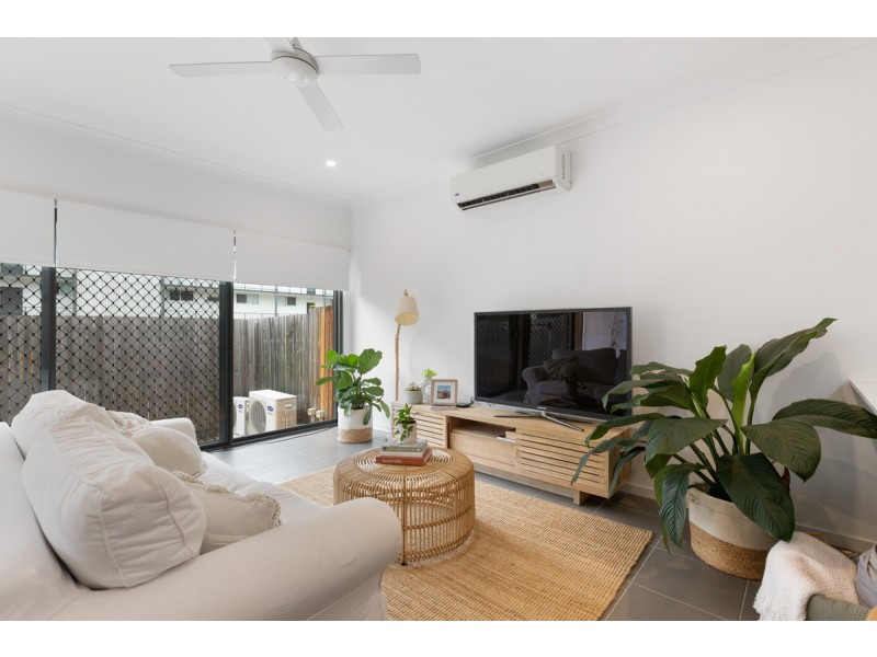 10/27 Pittwin Road North, Capalaba QLD 4157