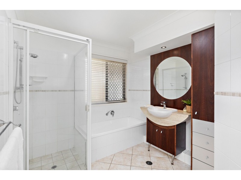 583 Main Road, Wellington Point QLD 4160