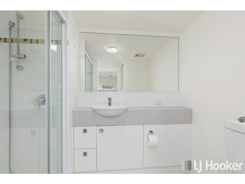 32/7-13 Shore Street East, Cleveland QLD 4163