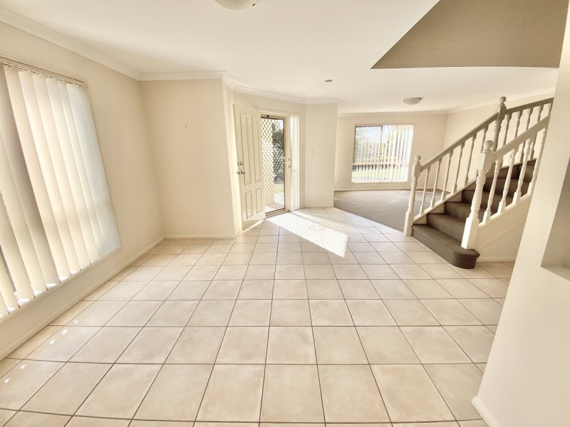 2 Burkett Crescent, Victoria Point QLD 4165