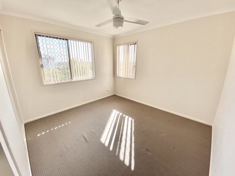 2 Burkett Crescent, Victoria Point QLD 4165