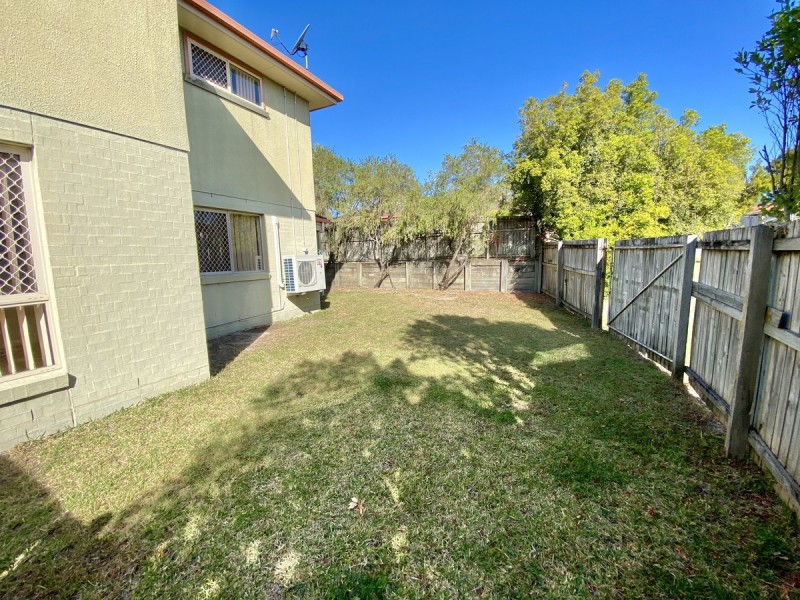 2 Burkett Crescent, Victoria Point QLD 4165