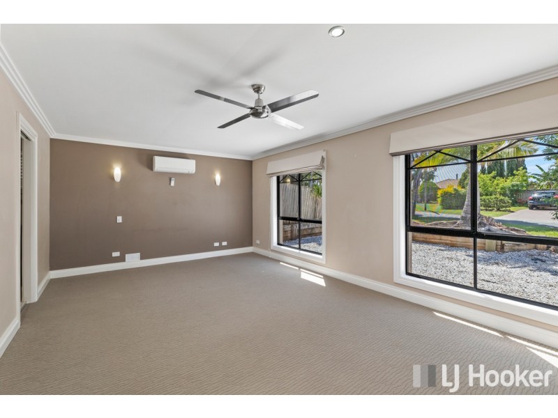 14 Gleneagles Court, Redland Bay QLD 4165