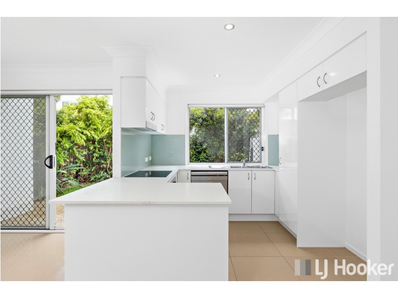 68/57 Charles Canty Drive, Wellington Point QLD 4160