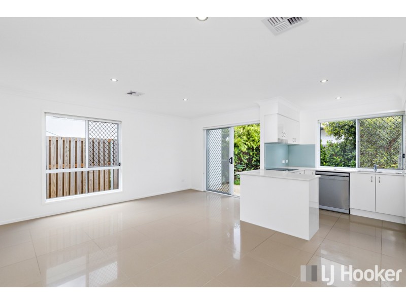 68/57 Charles Canty Drive, Wellington Point QLD 4160