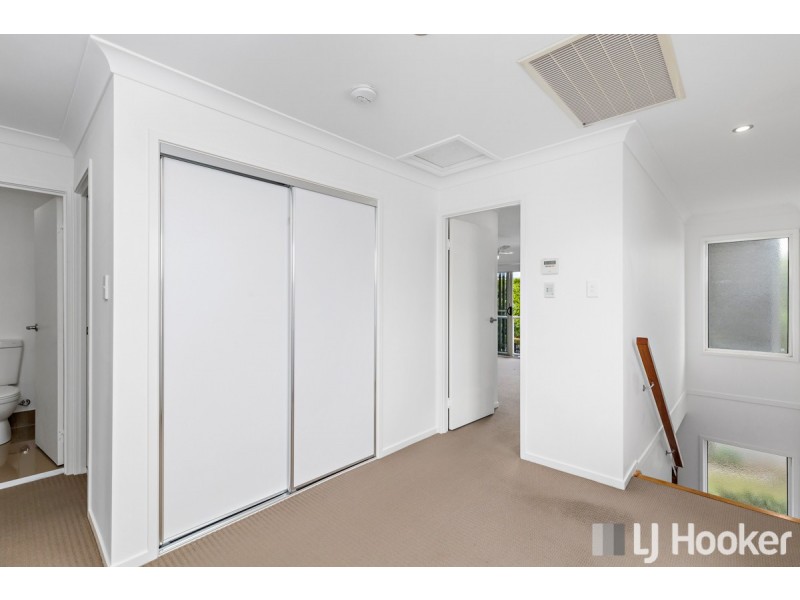 68/57 Charles Canty Drive, Wellington Point QLD 4160