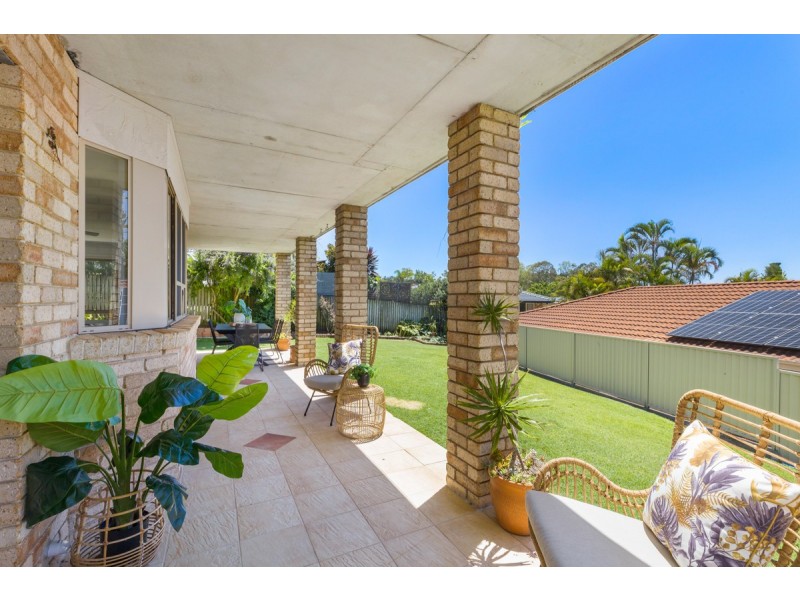 37 Chesterfield Crescent, Wellington Point QLD 4160