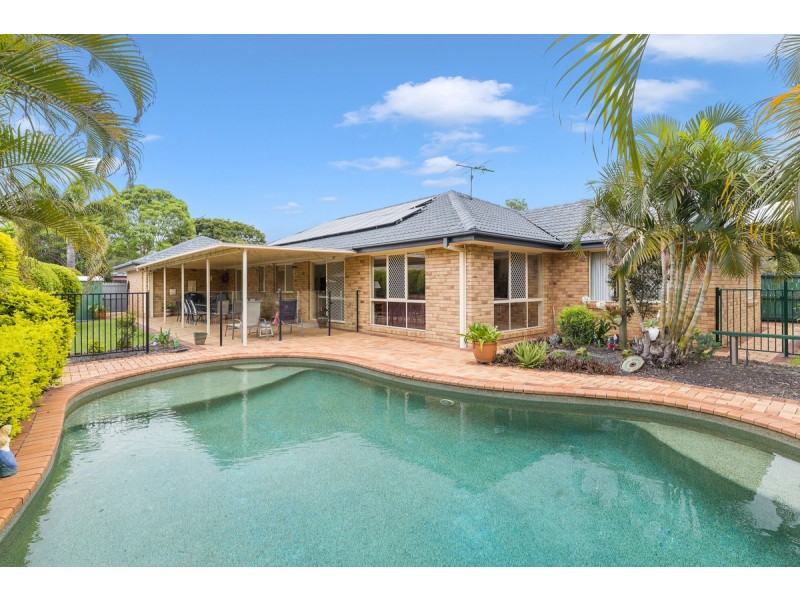 32 Caledonian Crescent, Alexandra Hills QLD 4161