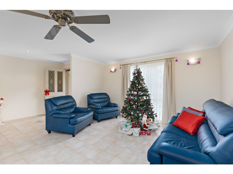 32 Caledonian Crescent, Alexandra Hills QLD 4161