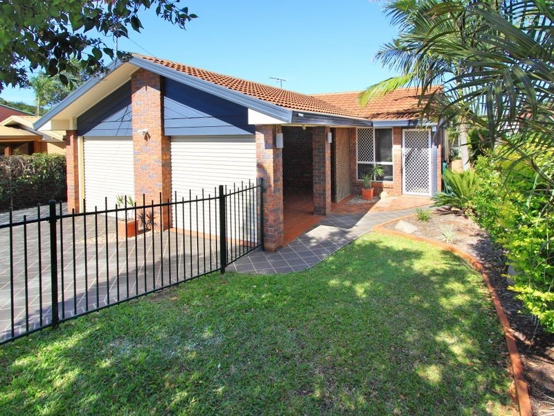 9 Shamrock Street, Ormiston QLD 4160