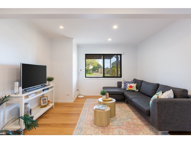 21 Warner Street, Wellington Point QLD 4160