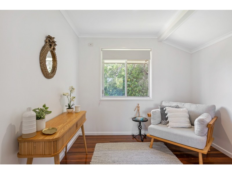 21 Warner Street, Wellington Point QLD 4160