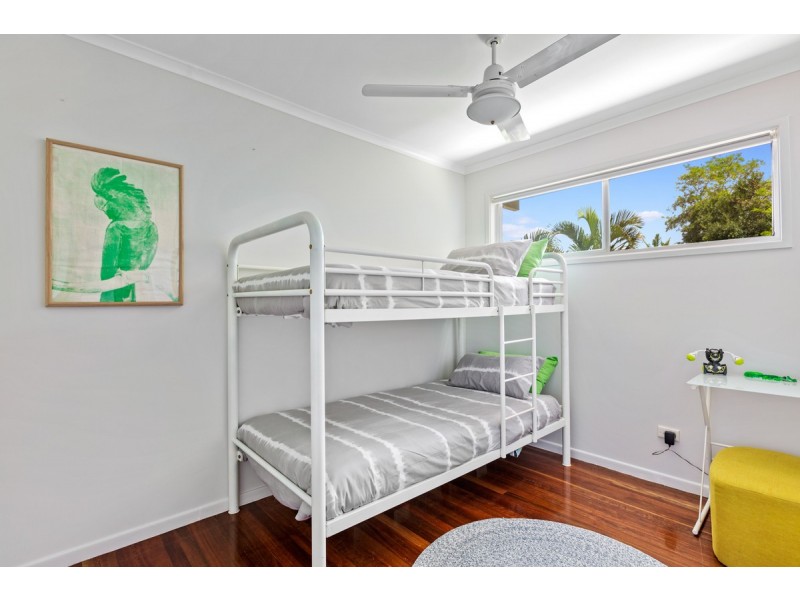 21 Warner Street, Wellington Point QLD 4160