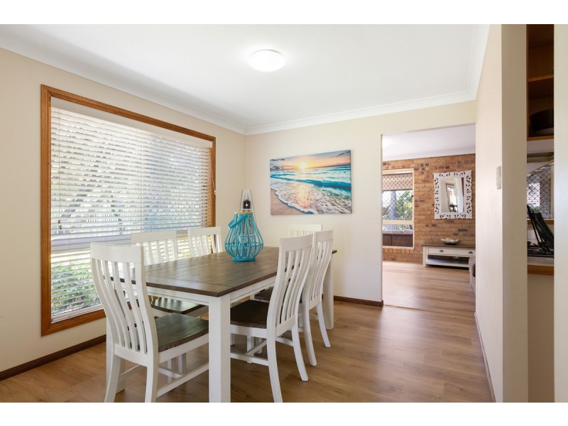 3 Viewfield Street, Redland Bay QLD 4165