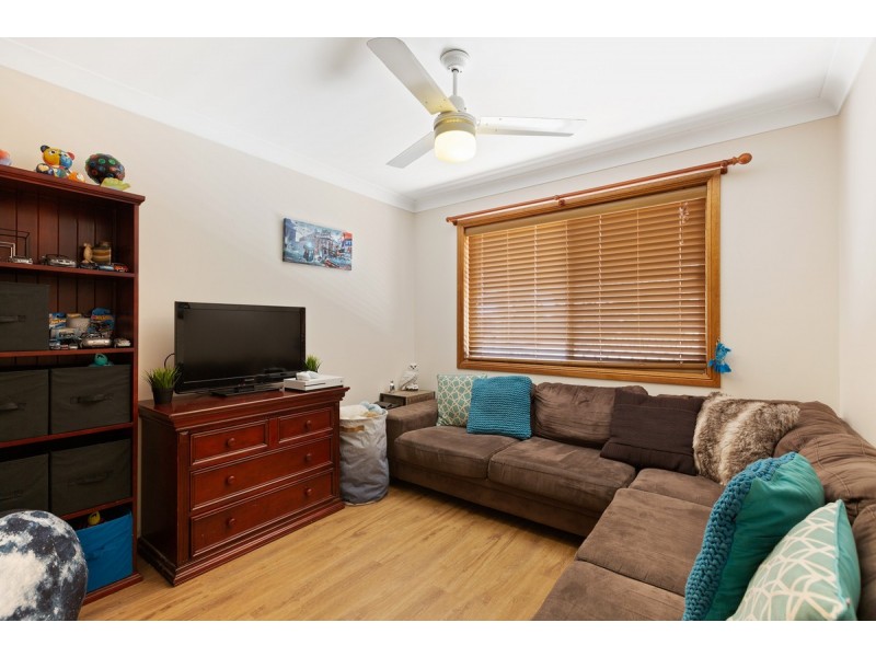 3 Viewfield Street, Redland Bay QLD 4165