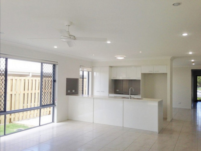 11 McBride Circuit, Thornlands QLD 4164