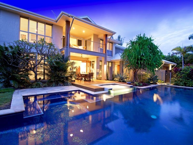 60 Penzance Drive, Redland Bay QLD 4165