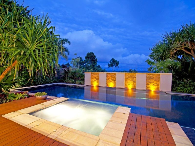 60 Penzance Drive, Redland Bay QLD 4165