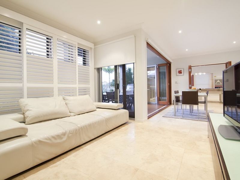 60 Penzance Drive, Redland Bay QLD 4165