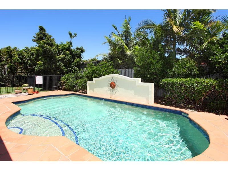 88 Barron Road, Birkdale QLD 4159