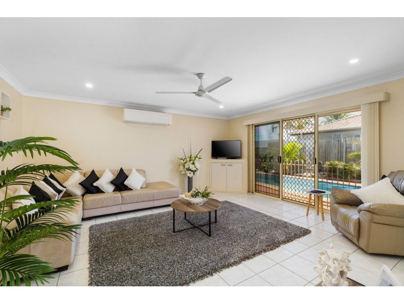 4 Agathis Place, Capalaba QLD 4157