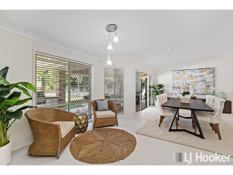 16 Sailfish Court, Birkdale QLD 4159