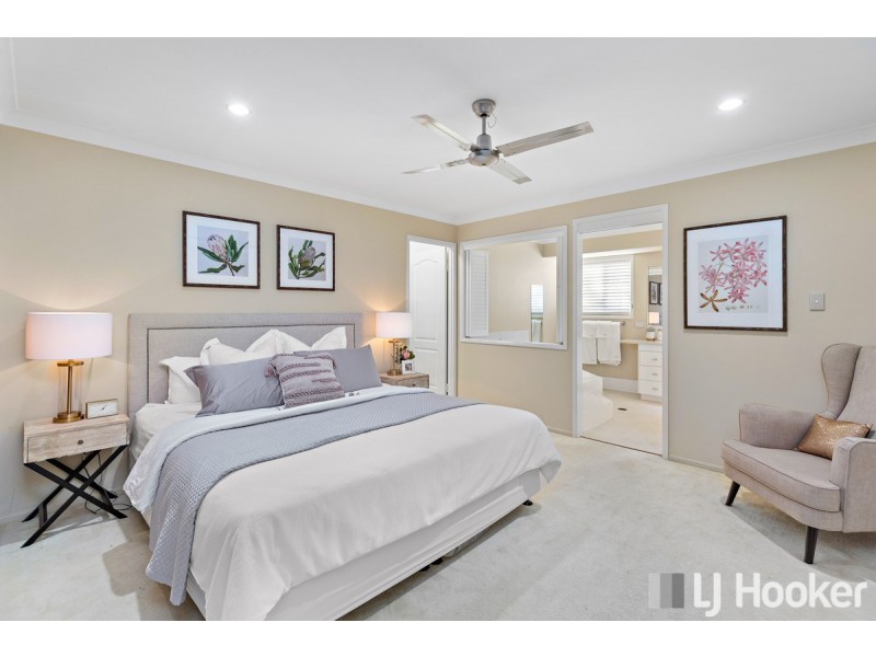 16 Sailfish Court, Birkdale QLD 4159