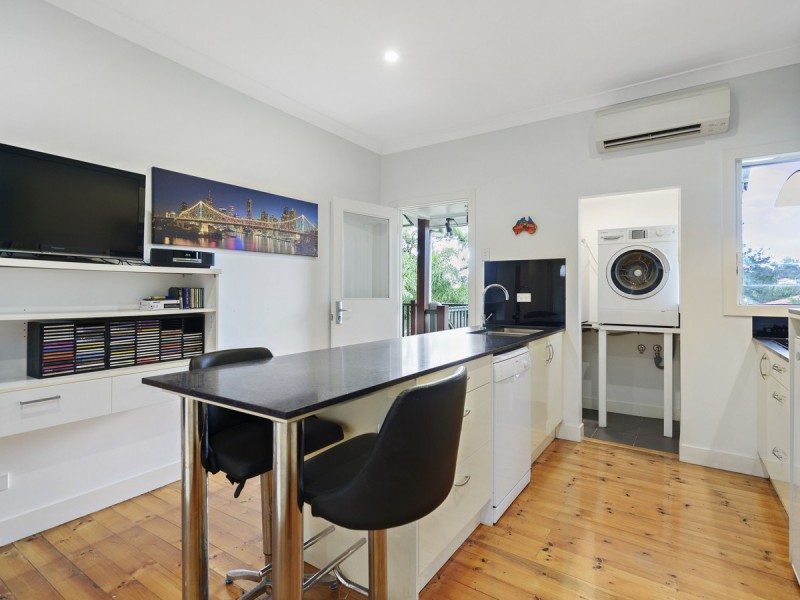 44 Mar Street, Holland Park QLD 4121