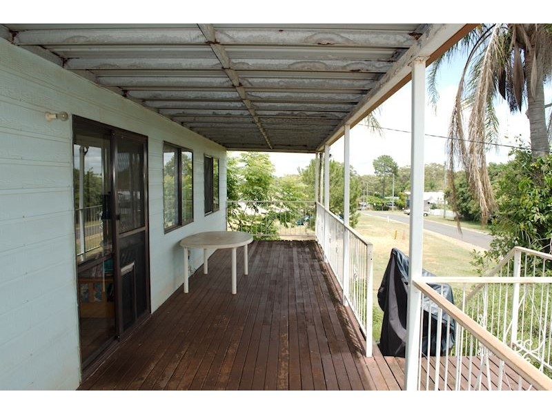 12 Highland Street, Russell Island QLD 4184