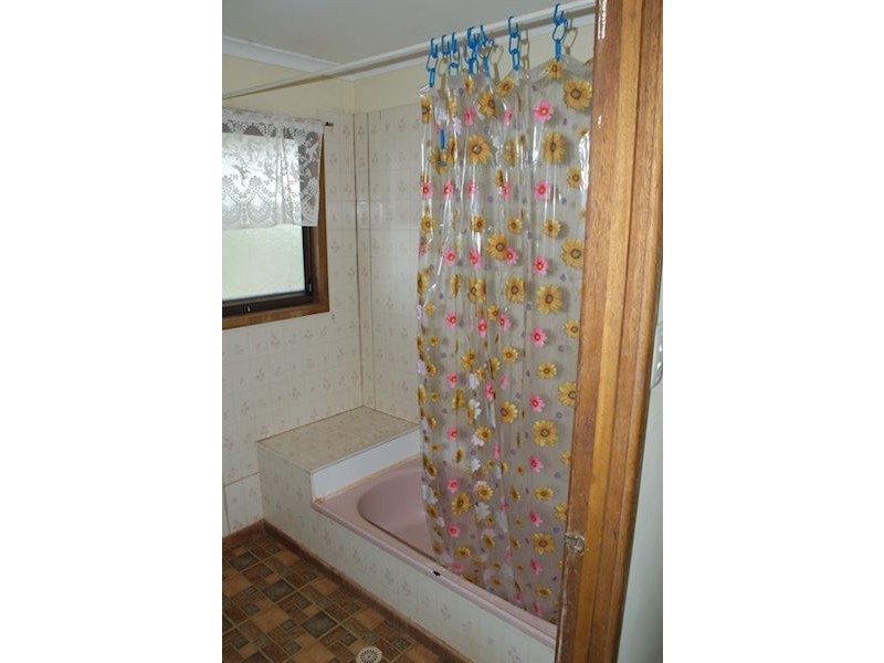 12 Highland Street, Russell Island QLD 4184