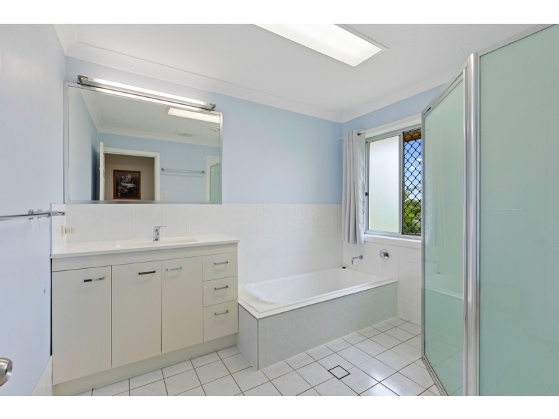 59 Birkdale Road, Birkdale QLD 4159