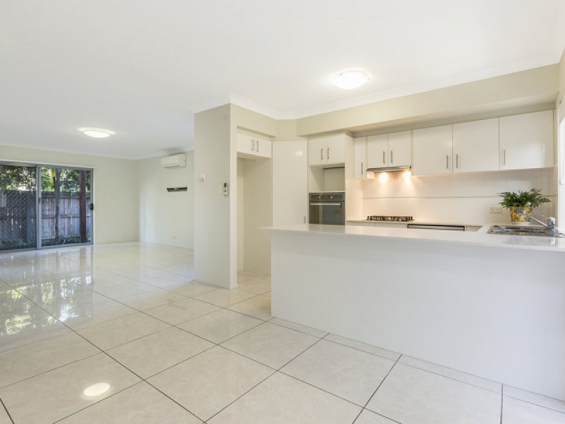 4/139 Middle Street, Cleveland QLD 4163