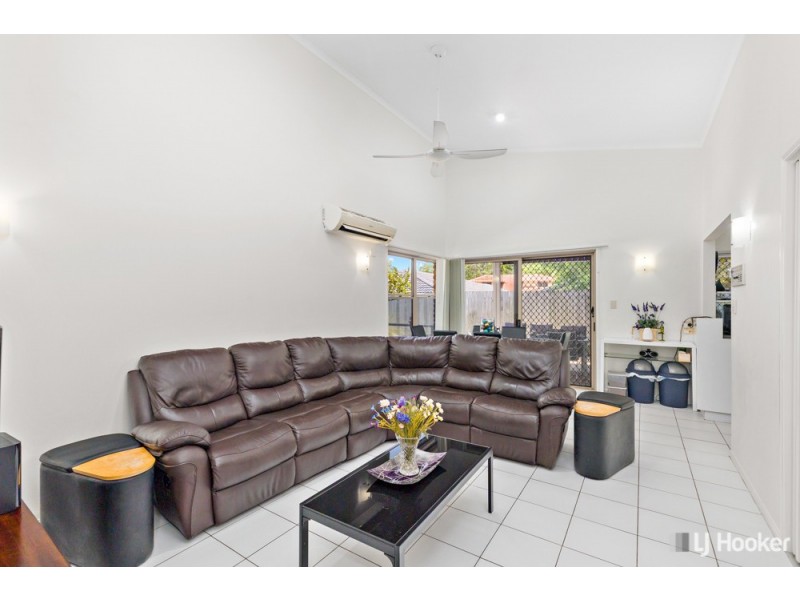 98 Sunshine Drive, Cleveland QLD 4163