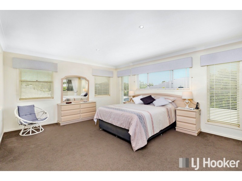 6 Plantation Place, Wellington Point QLD 4160