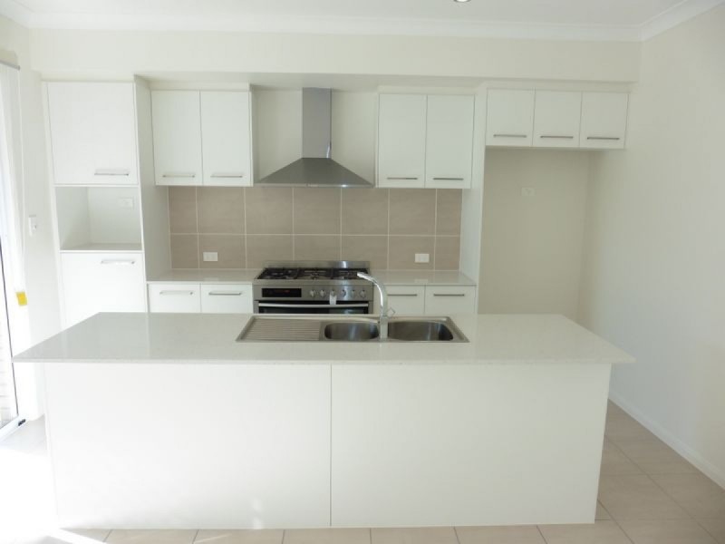22 Vedson Street, Birkdale QLD 4159
