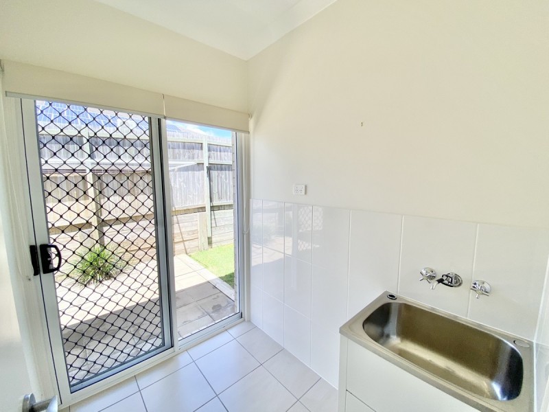 22 Vedson Street, Birkdale QLD 4159