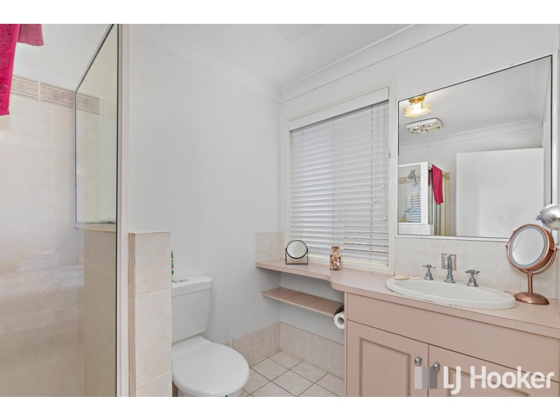 17 Champagne Crescent, Thornlands QLD 4164