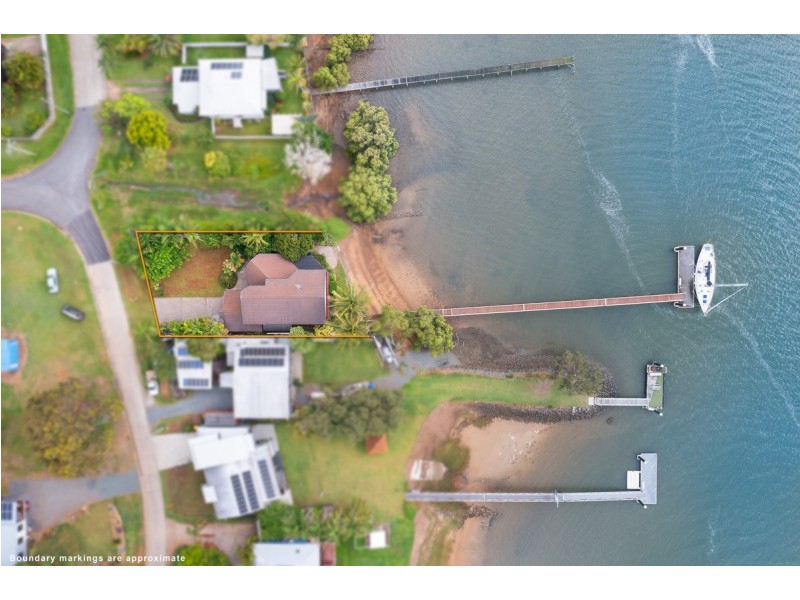 49 Wahine Drive, Russell Island QLD 4184