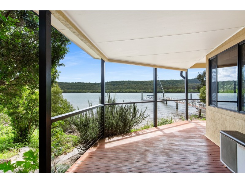 49 Wahine Drive, Russell Island QLD 4184