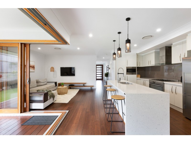 7 Burrum Street, Thornlands QLD 4164