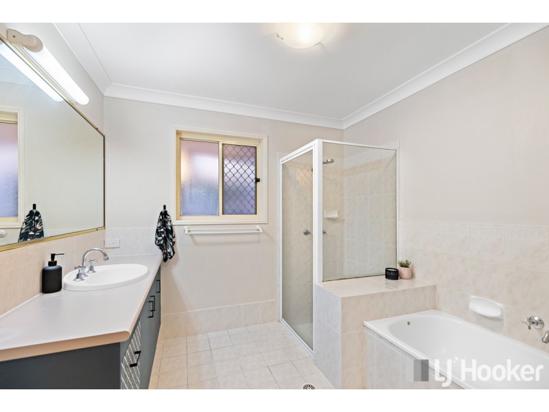 13 Newlands Street, Redland Bay QLD 4165