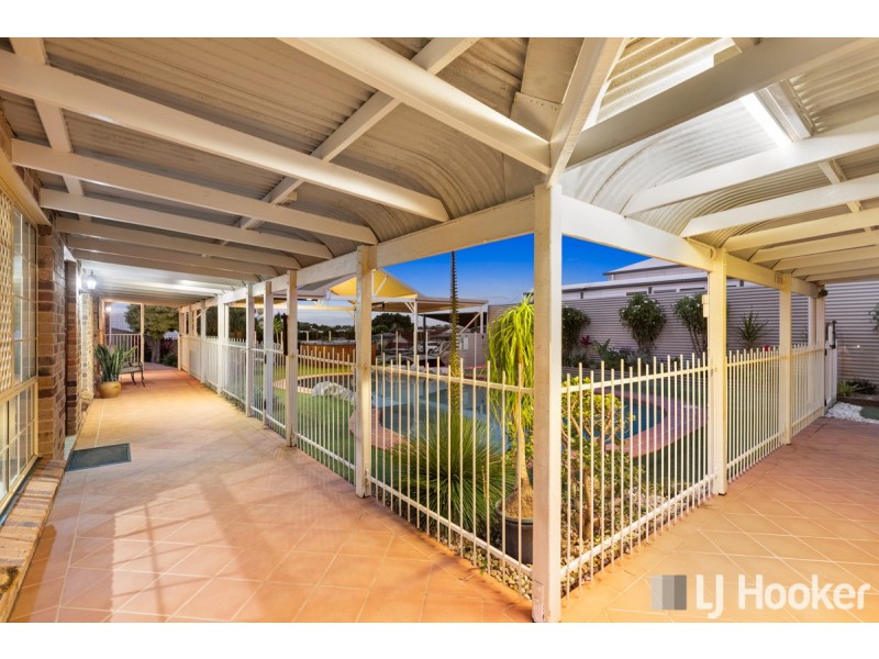 13 Newlands Street, Redland Bay QLD 4165