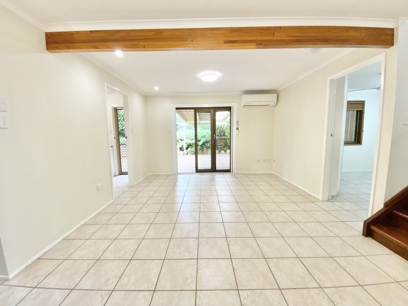 4 Hansen Court, Ormiston QLD 4160
