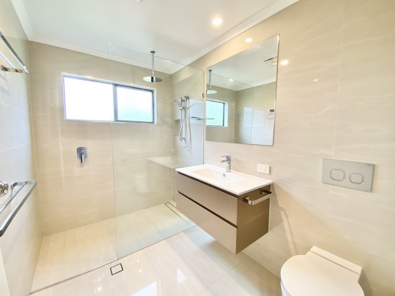 4 Hansen Court, Ormiston QLD 4160