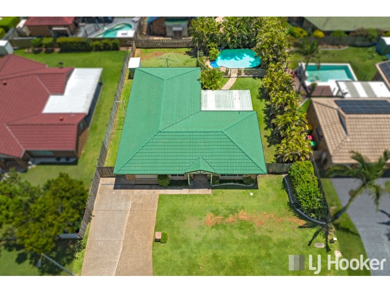8 Lynch Crescent, Birkdale QLD 4159