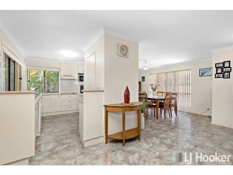 8 Lynch Crescent, Birkdale QLD 4159