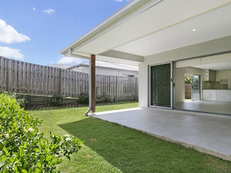 1 Mapleton Crescent, Capalaba QLD 4157