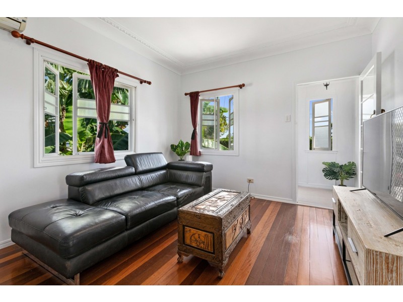 19 MacKenzie Street, Manly West QLD 4179