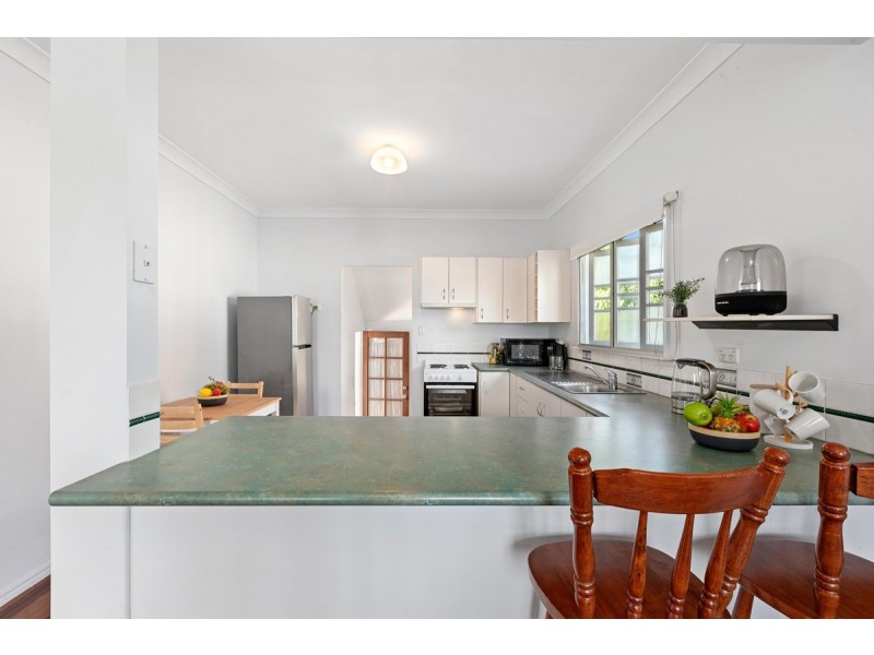 19 MacKenzie Street, Manly West QLD 4179