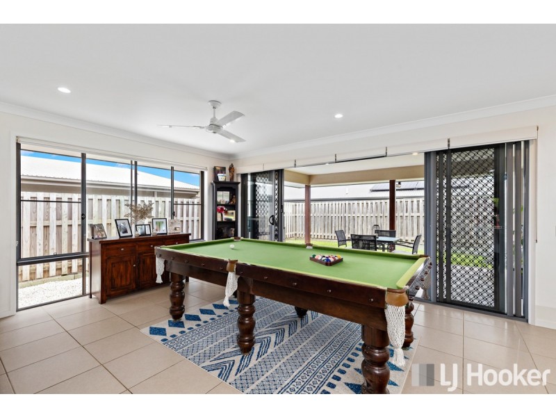 5 Rowe Crescent, Thornlands QLD 4164